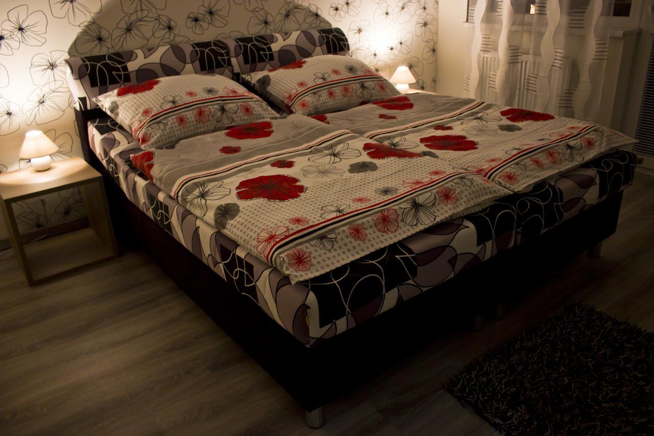 Motel Goerfoel Veľký Meder Zewnętrze zdjęcie